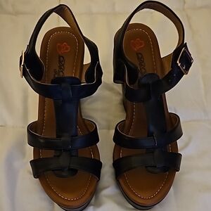 DbDk Fashion Black Wedges Size 8